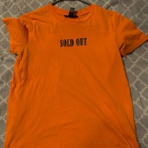 Forever 21 t-shirt in size S